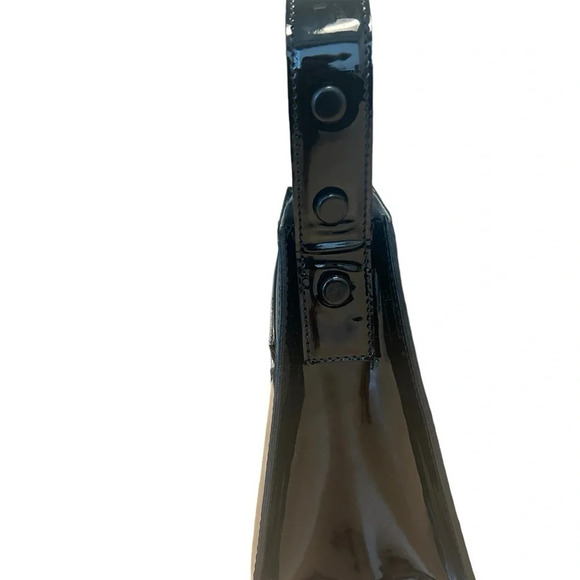 Mario Hernandez mint condition vinyl  purse - Picture 5 of 10